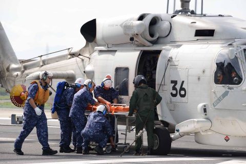 海上防災フェスタ（新潟）でヘリ搭載の護衛艦ひゅうを一般公開！Ｎｏ4