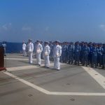 海上自衛隊　海賊対処水上部隊（２５次隊）１９永年勤続者表彰式