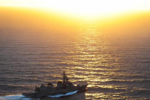 ニュージーランド海軍主催国際観艦式 護衛艦たかなみ 訓練風景