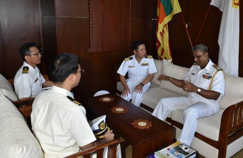 ２７次派遣海賊対処行動水上部隊 護衛艦てるづき２スリランカ海軍共同訓練